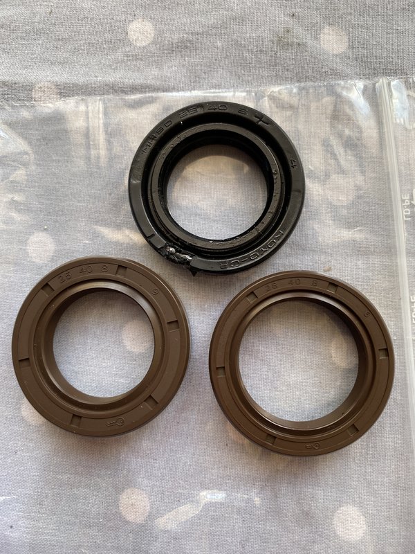 0A755DC5-319A-4BD3-A82B-310057EB9630