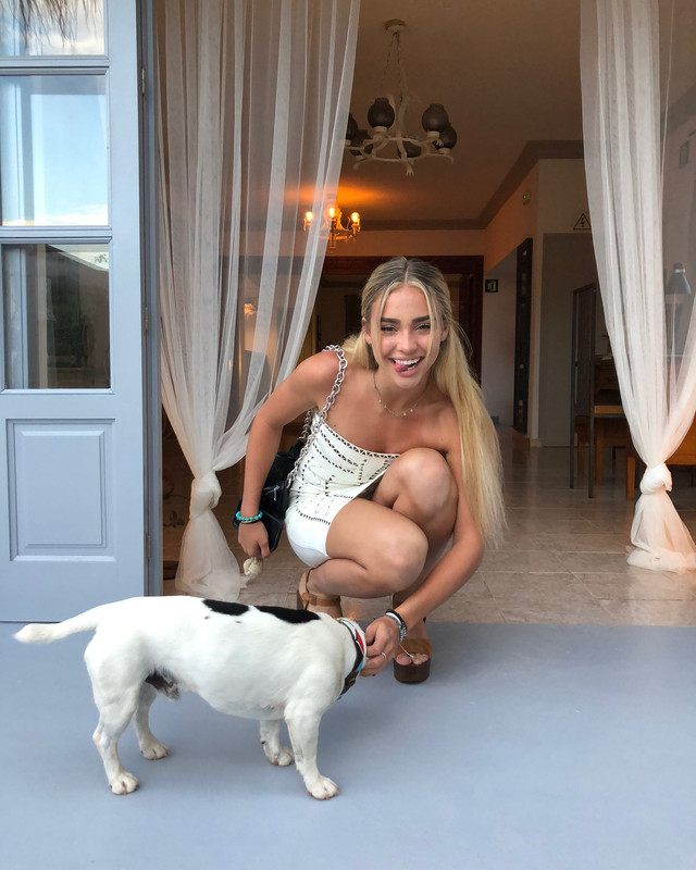 Charly-Jordan-Feet-3652047
