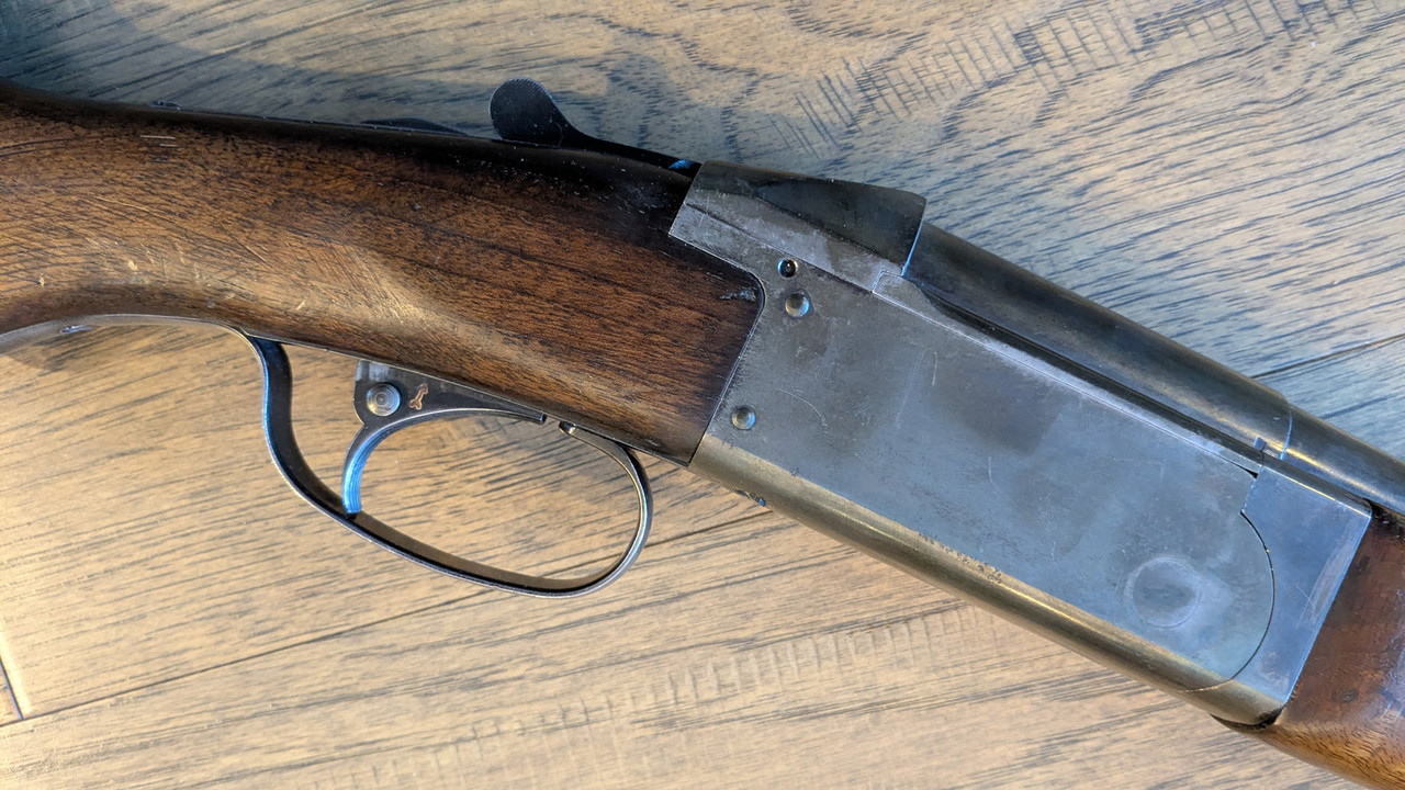 PXL 20251211 204607315