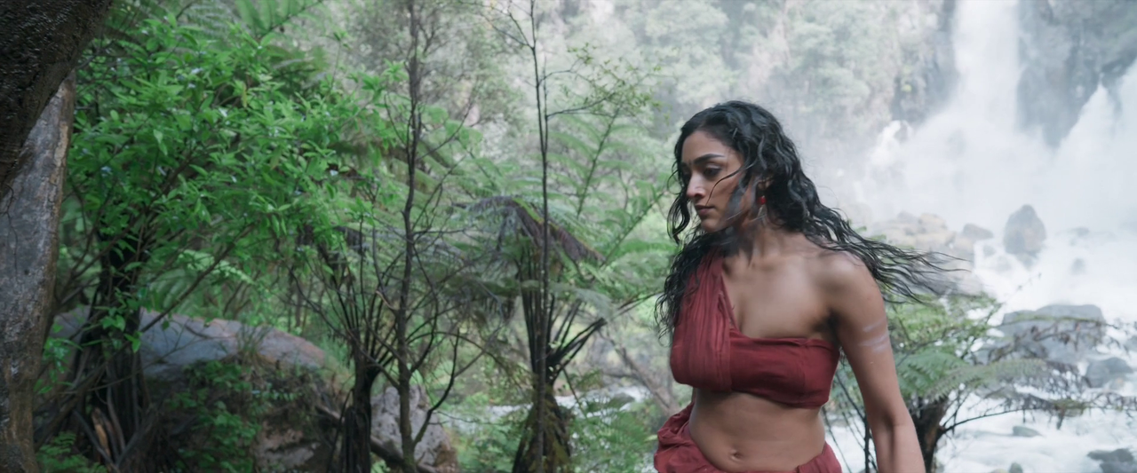 [Image: vlcsnap-2025-09-05-13h29m57s051.png]