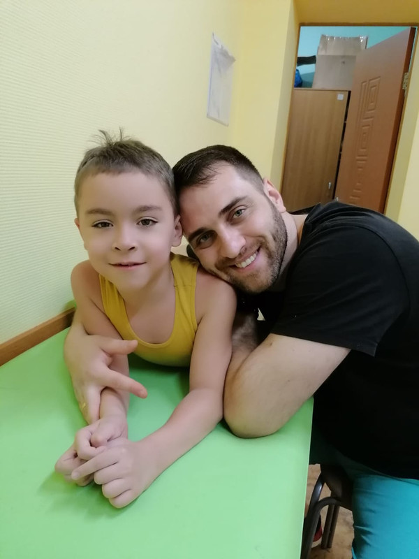 814CFB6C-3B06-407B-9431-6D72D15E658B