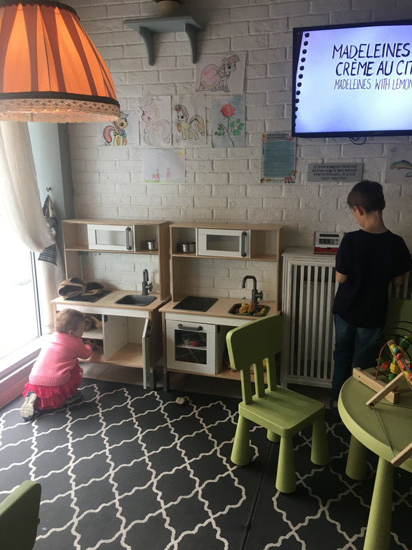 28233791-B0BC-4269-9421-A29CCC5EC1AD