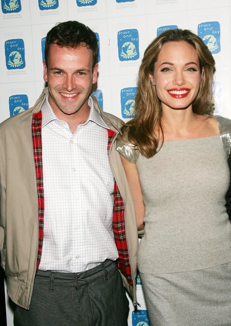 actress-angelina-jolie-and-her-ex-husband-jonny-lee-miller-news-photo-1598616198