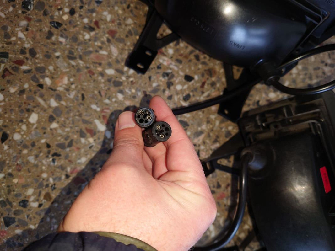 2023-03-18 at 18.07.45 (1)