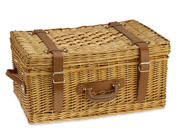 wicker-picnic-basket-c.jpg