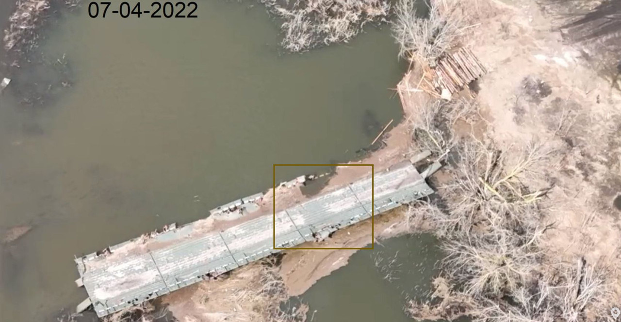 1088 River link pontoon (for PP-91-2005 floating bridge system) destr 07 04 22