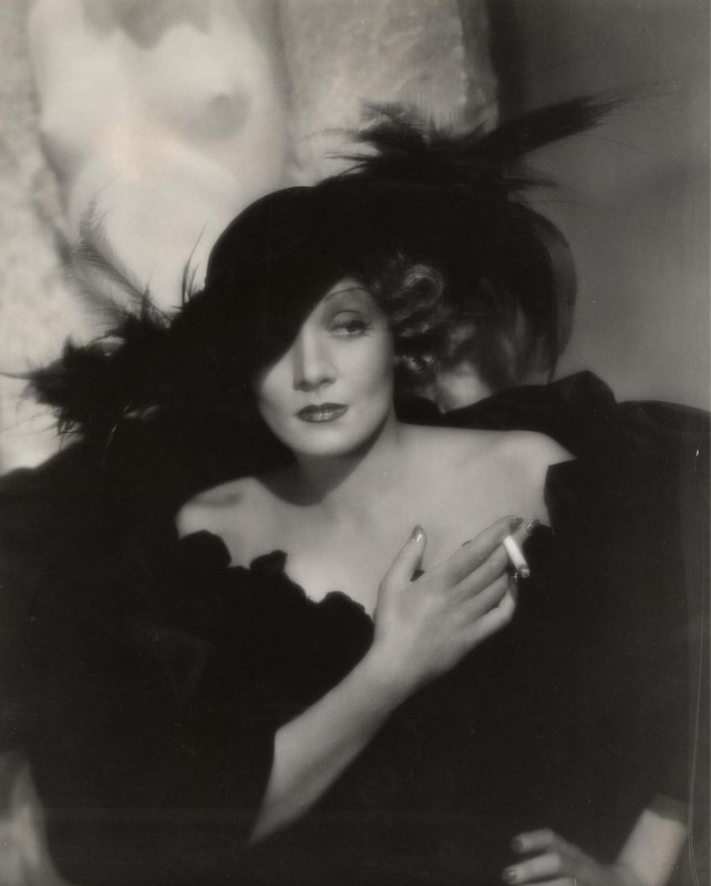 Marlene_Dietrich_c08