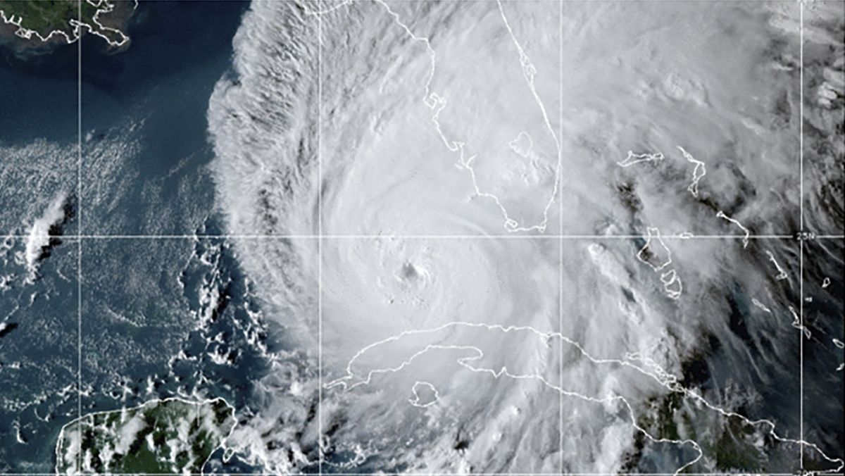 Uragano Ian a tutta forza sulla Florida (USA): diventa Categoria 4 Esteri