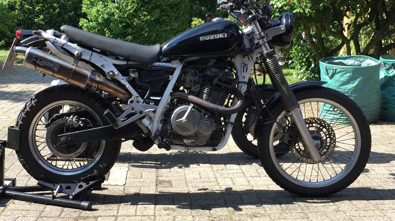 2F4A72FC-6DED-4388-90FF-77F095DC4927