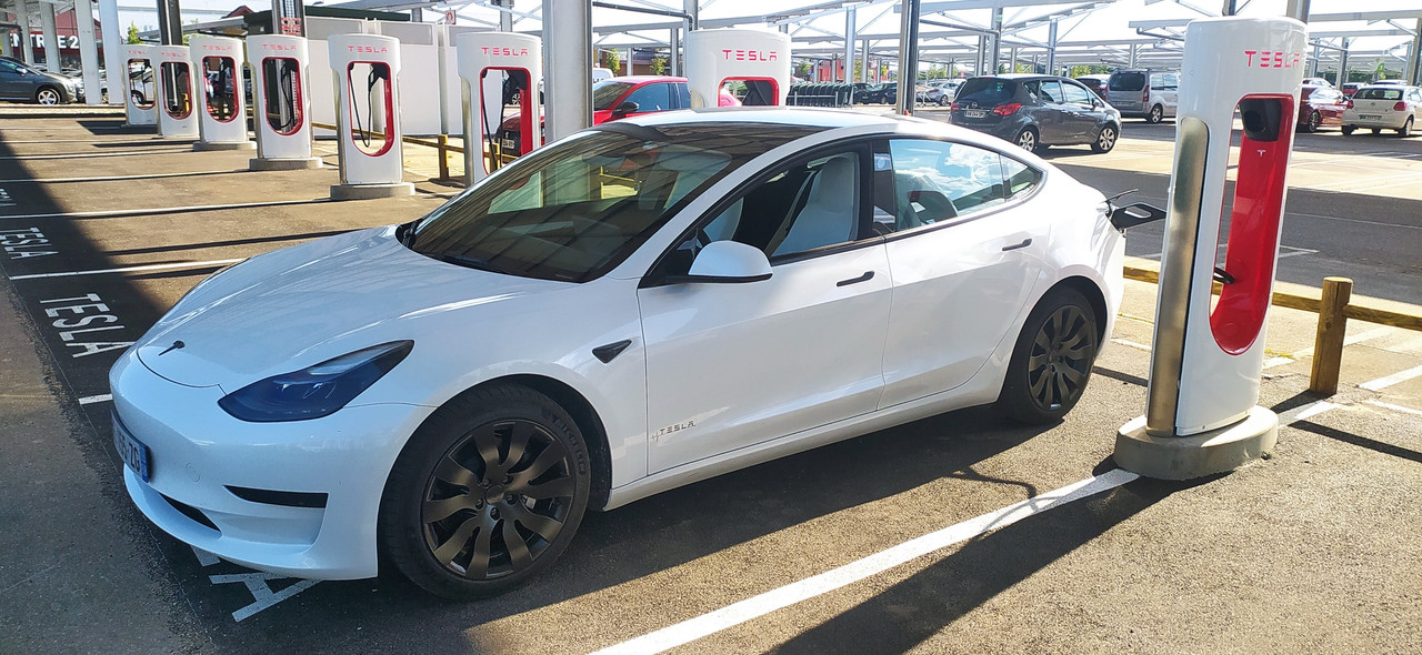 9AE34DC9-B3C3-4BE2-AF1A-2F159F3E1F25