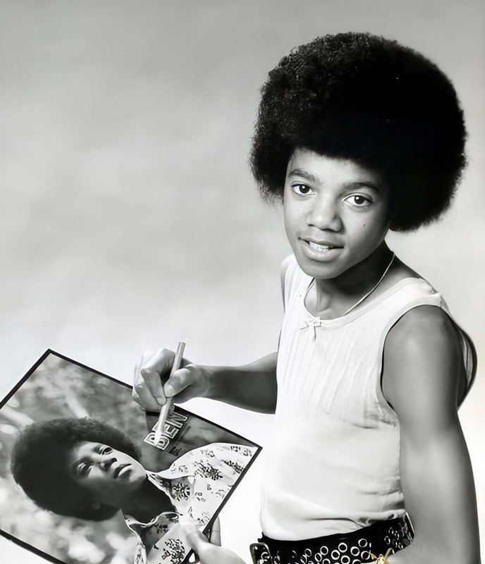 Майкл джексон фото с детства до старости