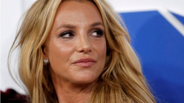 Britney Spears arremete contra su madre y Justin Timberlake