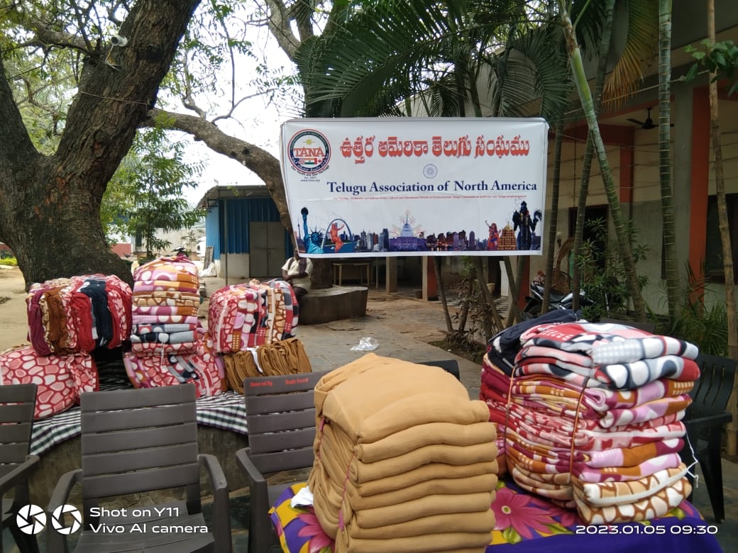 తానా సహకారంతో ..వికలాంగులకు దుప్పట్లు పంపిణీ