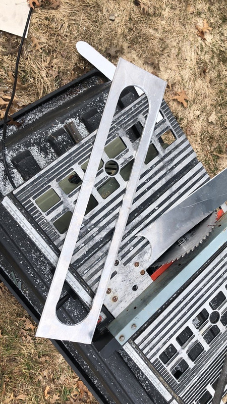 3F61FD10-2994-4B7F-B4F5-81151209BA20