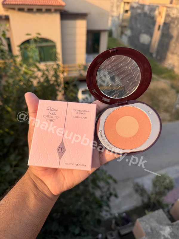 Charlotte Tilbury Pillow Talk Cheek to Chic – Swish & Glow Blusher