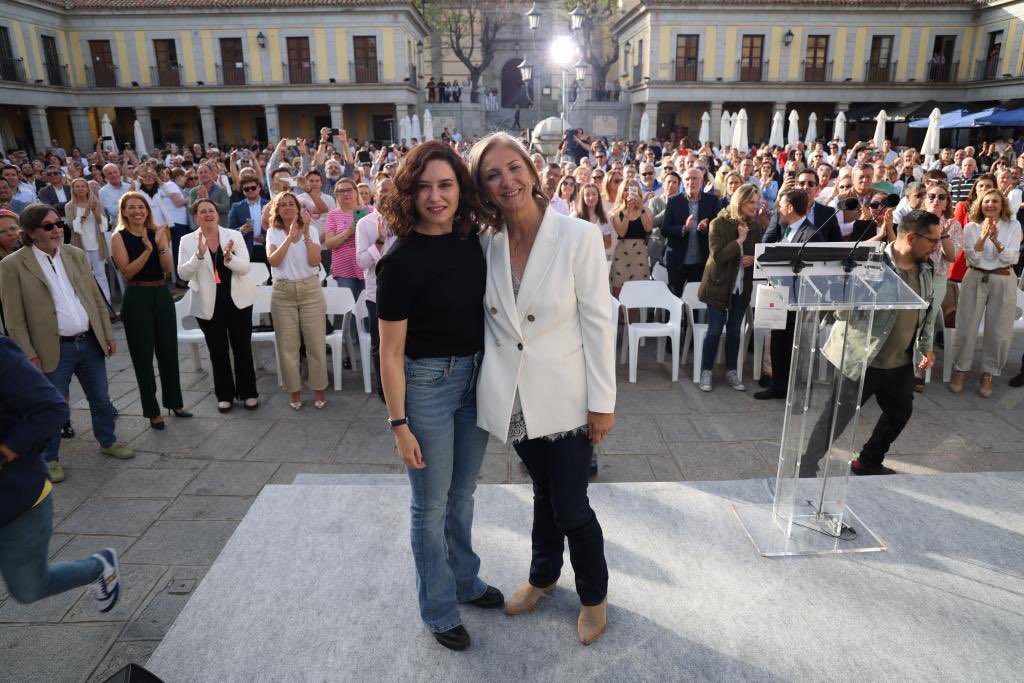 ayusovaquerazosbrunete (9)