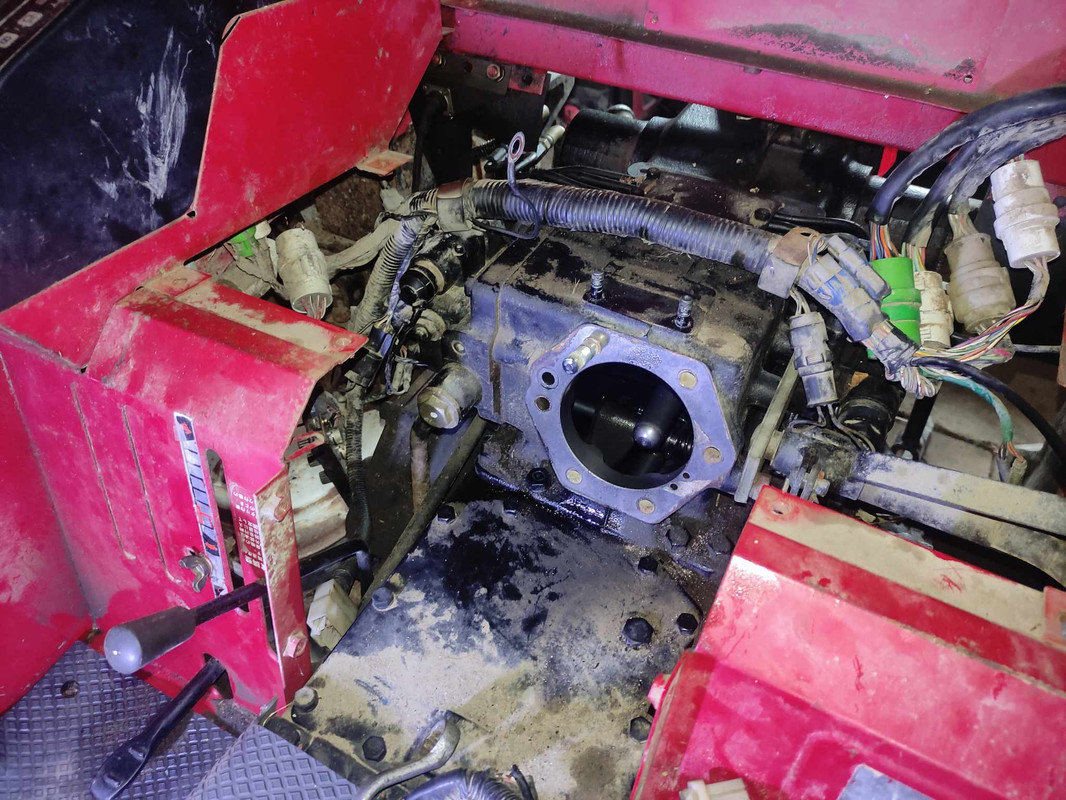 356794234_799649832164693_49285490354778849_n