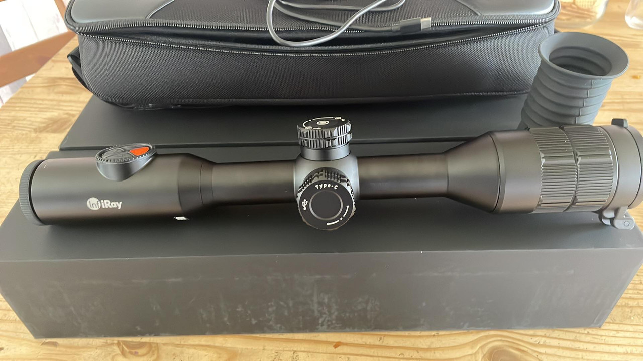 received_2512237982266803