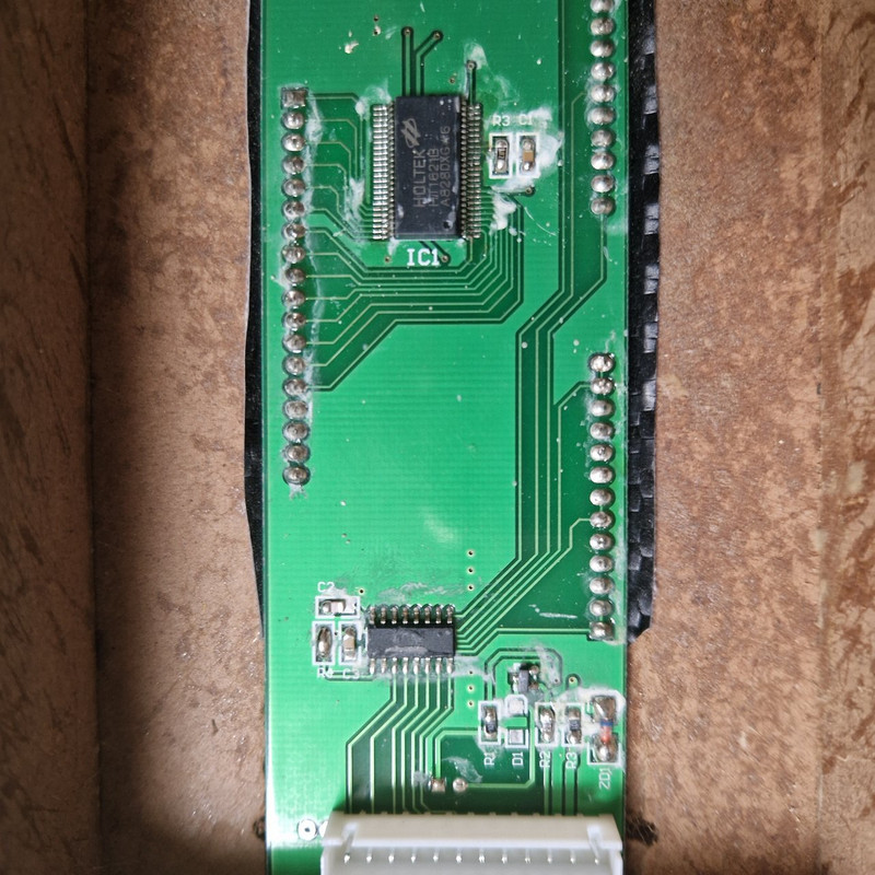 carte électronique du panneau de commandes - vue générale AR