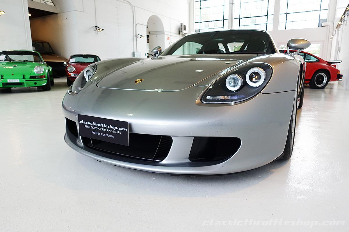 2004-Porsche-Carrera-GT-3.jpg