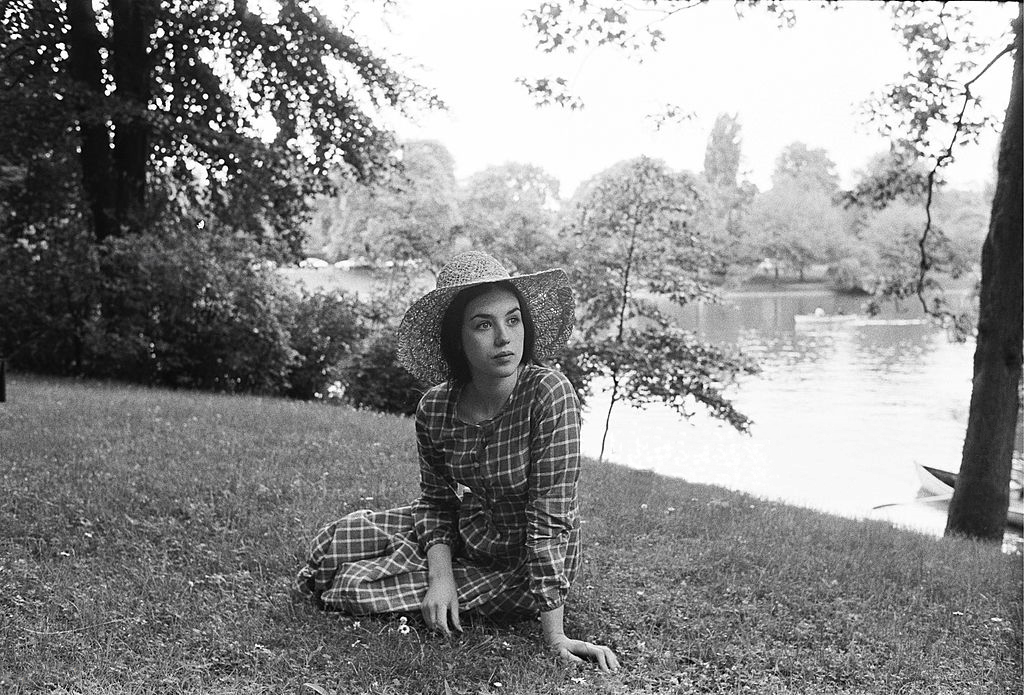 Isabelle_Adjani_b64