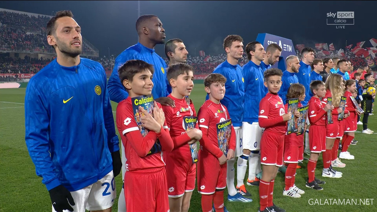 [Image: 01-13-20-36-19-VIP-IT-Sky-Sport-Calcio-F...24-043.jpg]