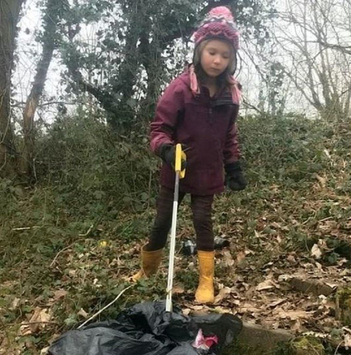 Niña de 7 años deja la escuela porque no le enseñaban sobre el cambio climático