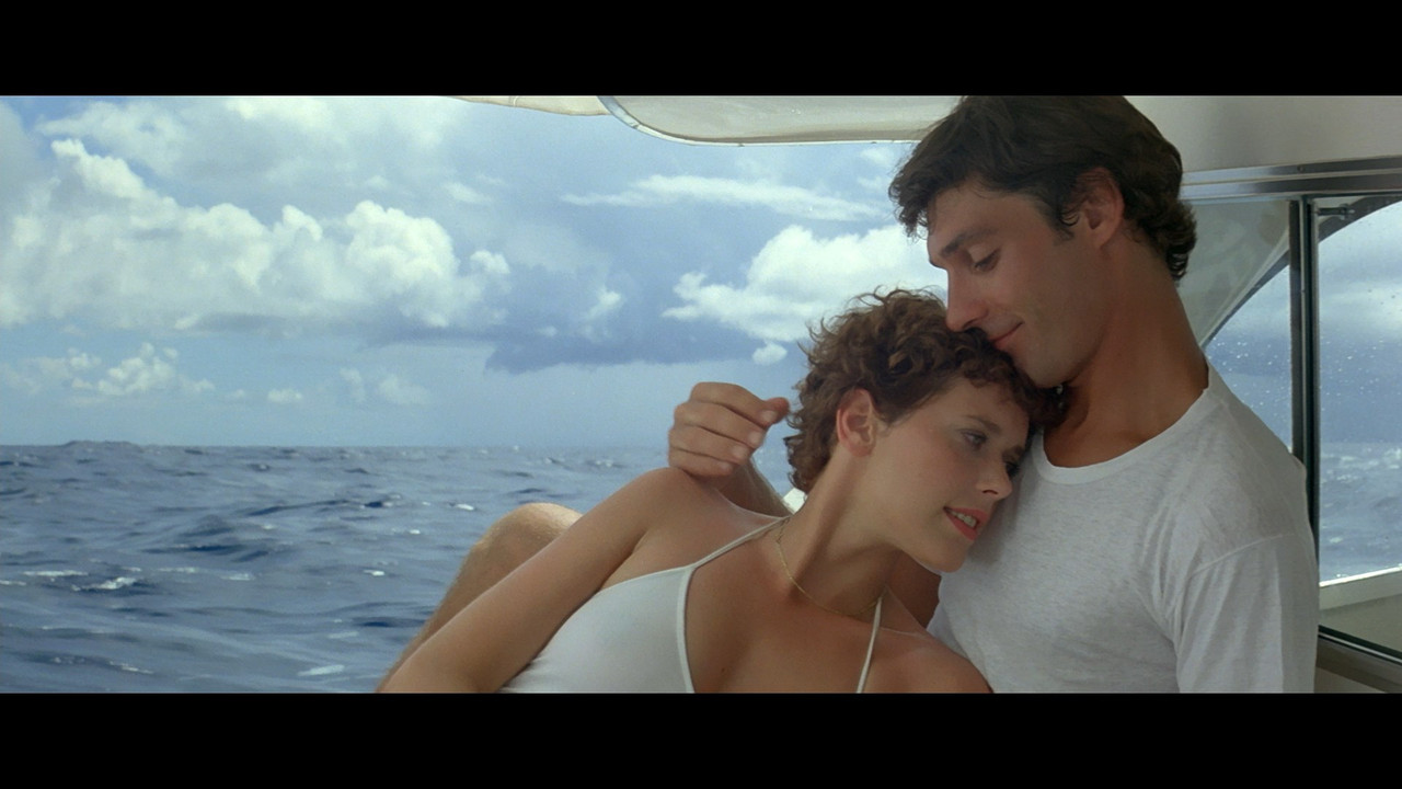 Goodbye-Emmanuelle-1977-1080p-Blu-ray-REMUX-AVC-FLAC-20-AYA-mkv-snapshot-00-55-56-687.jpg