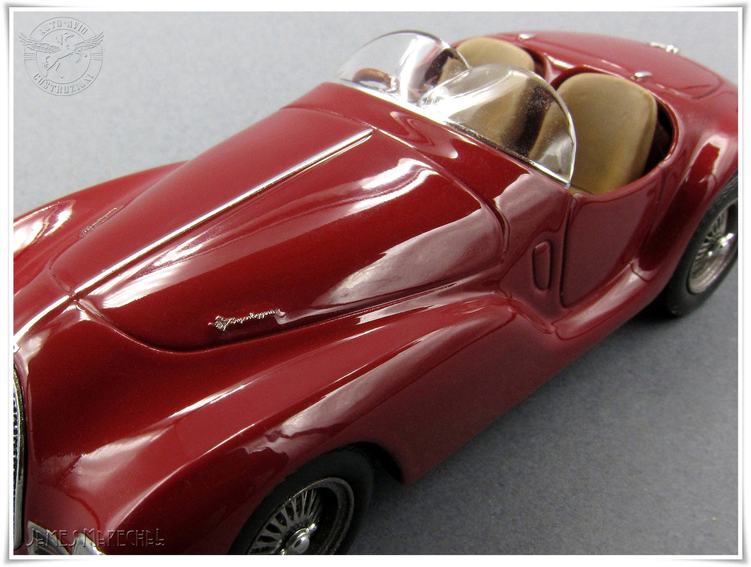 Auto Avio 815 (9) Ixo