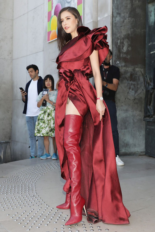 Sririta-Jensen-Upskirt-STARS-com-1