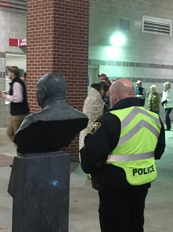 18 по-настоящему удачных фотографий, которые появились благодаря наблюдательности и нелепой случайности