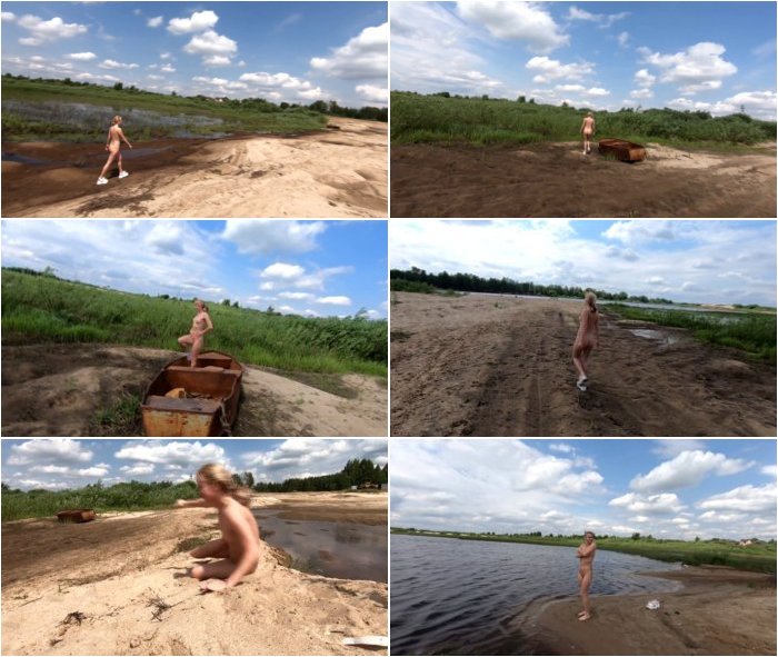 [Image: Wild-Nude-Beach-3.jpg]