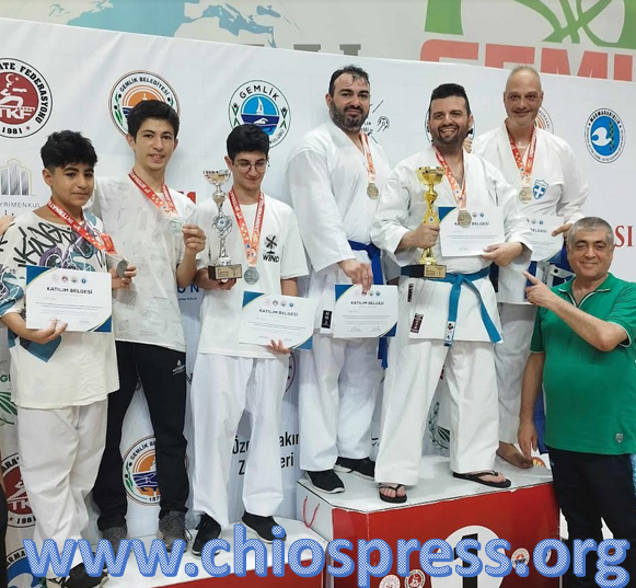 CHIOS KARATE ACADEMY: 1 ΧΡΥΣΟ ΚΑΙ 2 ΧΑΛΚΙΝΑ ΣΤΗΝ ΤΟΥΡΚΙΑ