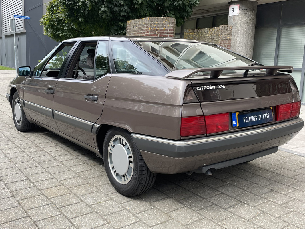Citroen-XM-b-j-1990-002-scaled.jpg
