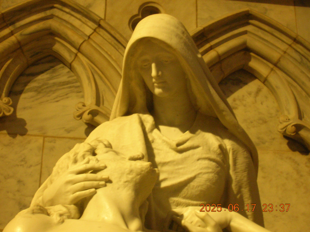 Close up of a recreation of Michelangelo's Pieta in Saint Patrick's Cathedral.