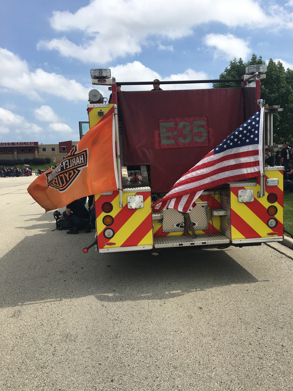 6B812D8B-1D48-43F9-AA61-EC2E28CFFA06