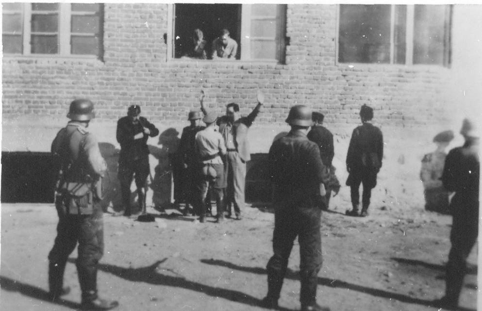 [Слика: IMG-d1fe847310a41649760e579af7cb0f5e-V.jpg]