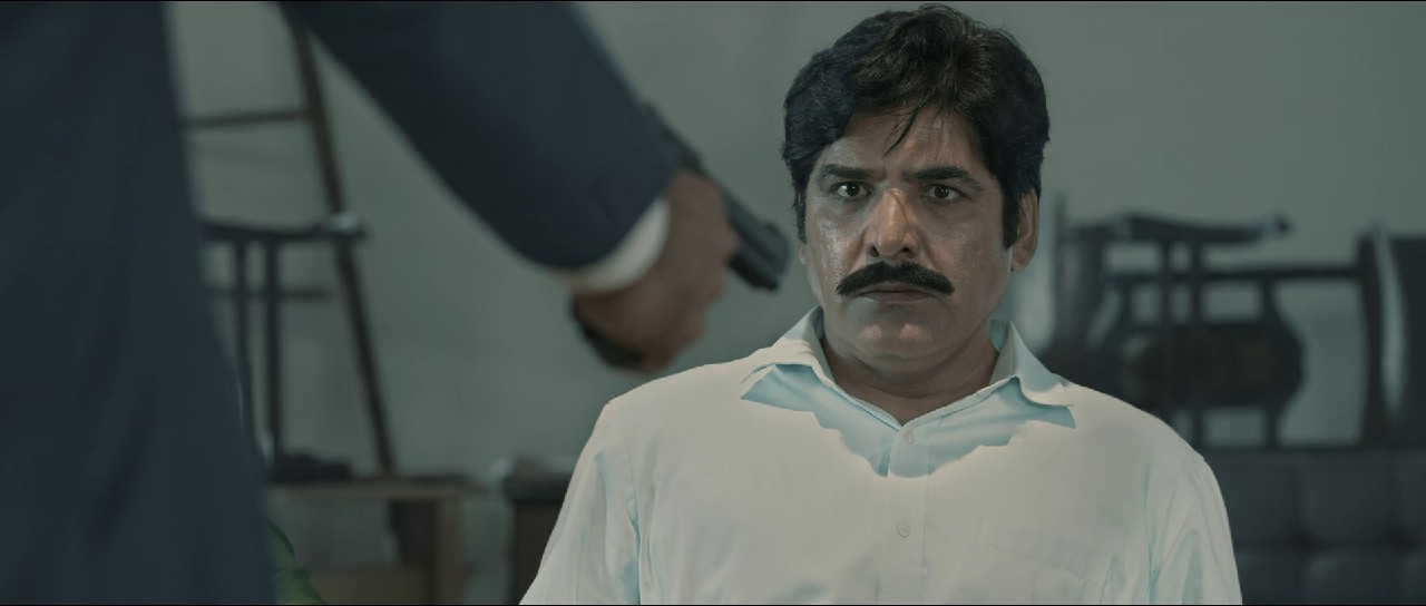 Bhed-2023-AMZN-WEB-DL-Gujarati-1080p-HEVC-DDP-2-0-ESub-mkv-0005
