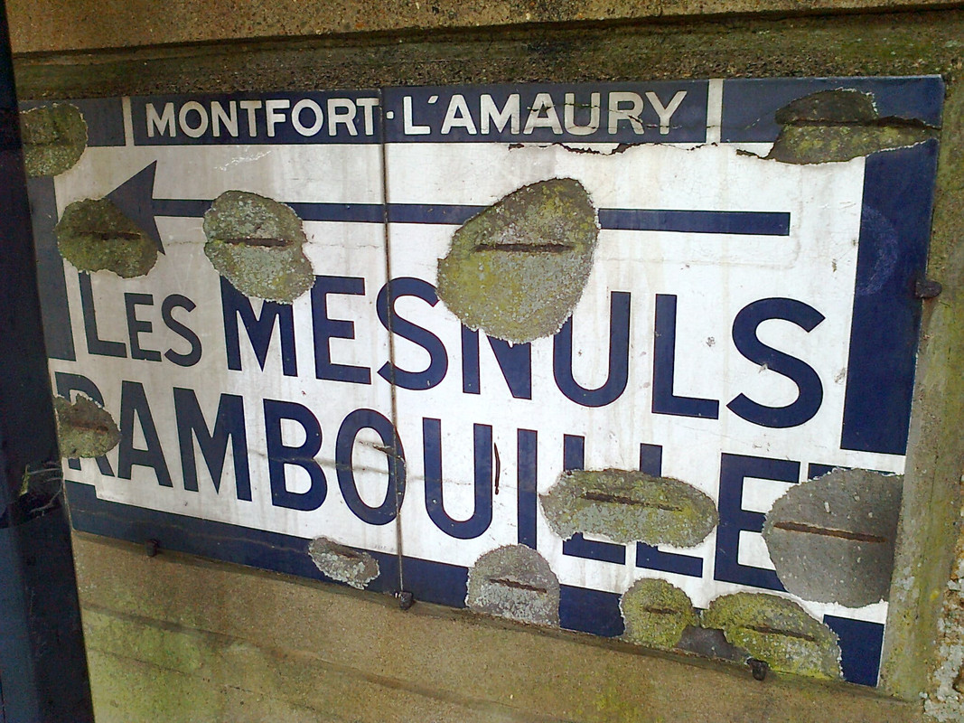 Montfort-2