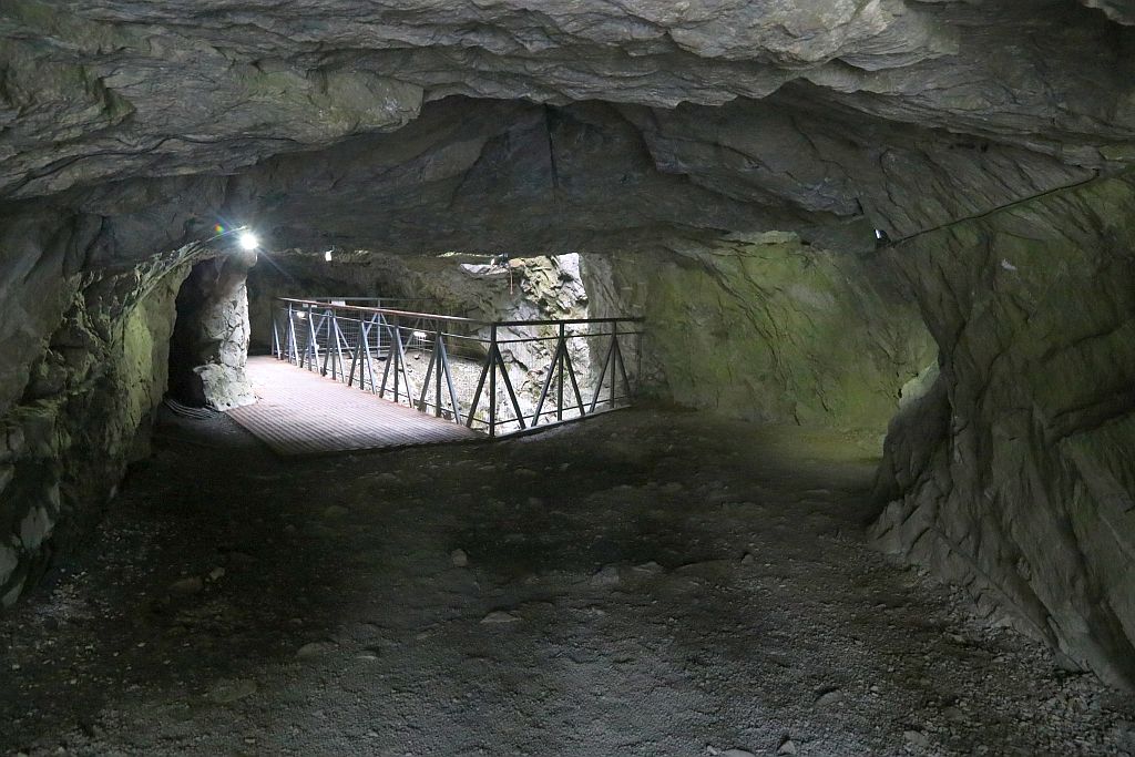 https://i.postimg.cc/V6ycWSrW/IMG-2007.jpg