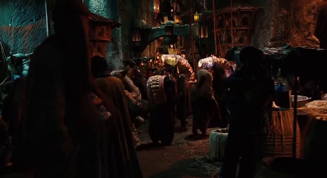 Hellboy-II-The-Golden-Army-2008-Hindi-Multi-BDRip-480p-x264-AVC-AAC-2ch-ESub-mkv-0002