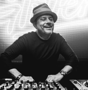Louie Vega
