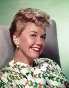 Day-Doris-md48