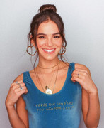 740full-bruna-marquezine-13
