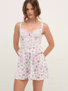 1126075992-D0-OM-F.webp