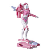 Earthrise-Deluxe-Arcee-03
