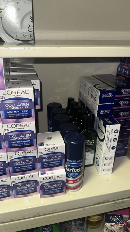 L’Oreal Paris Collagen Cream Packaging