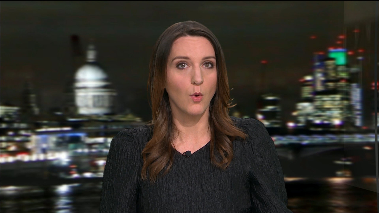 ITV News London_20210213_17451800.ts_snapshot_06.13.879