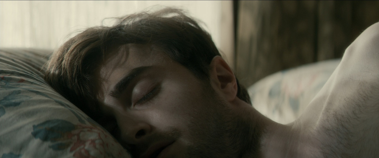 Horns (2013).mkv_snapshot_00.14.09_[2018.02.16_00.17.01]