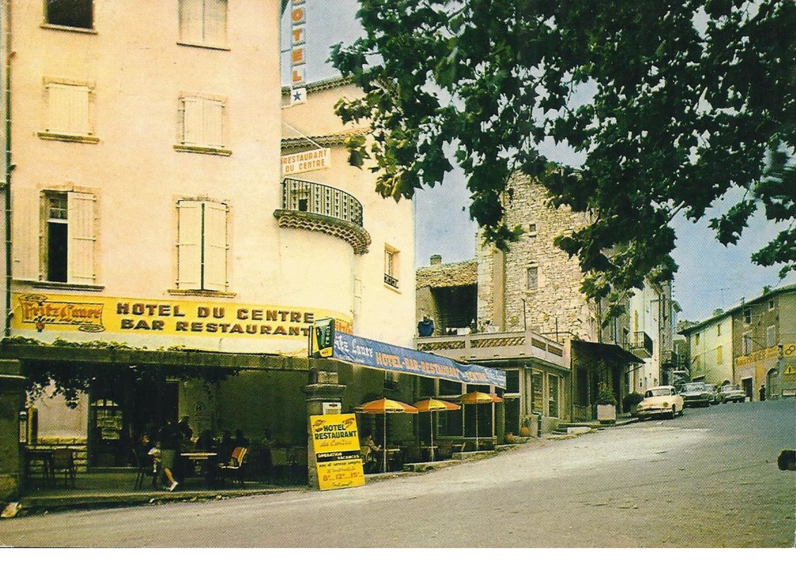 Hôtel du centre2